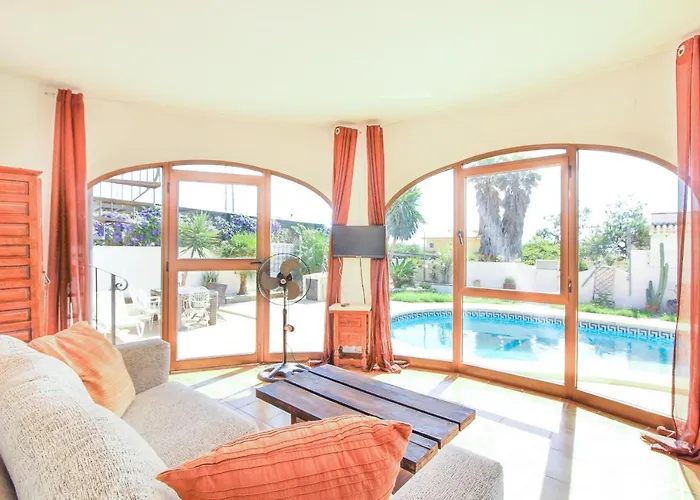 Villa Con Piscina Privada - Benicolada *