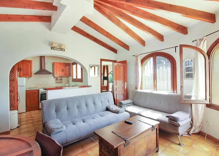 Con Piscina Privada - Benicolada